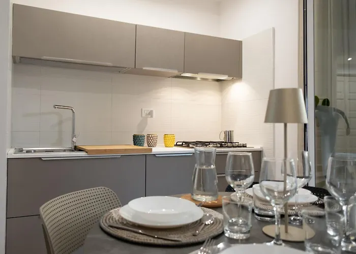 Shalacory Daire Riposto